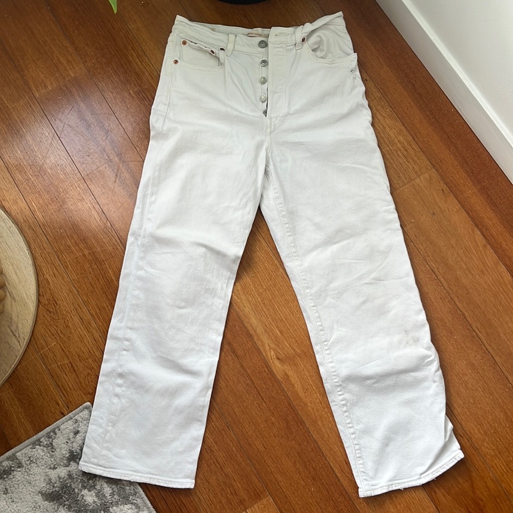 Levi's Women's Ribcage Straight White Ankle & Cropped Jeans